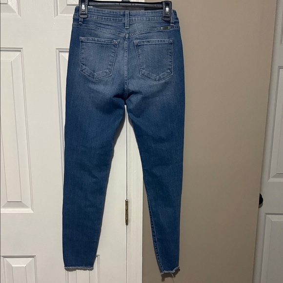 KanCan Distressed Skinny Jeans Raw Hem Medium Wash Women’s Sz 7/27 - Picture 7 of 12
